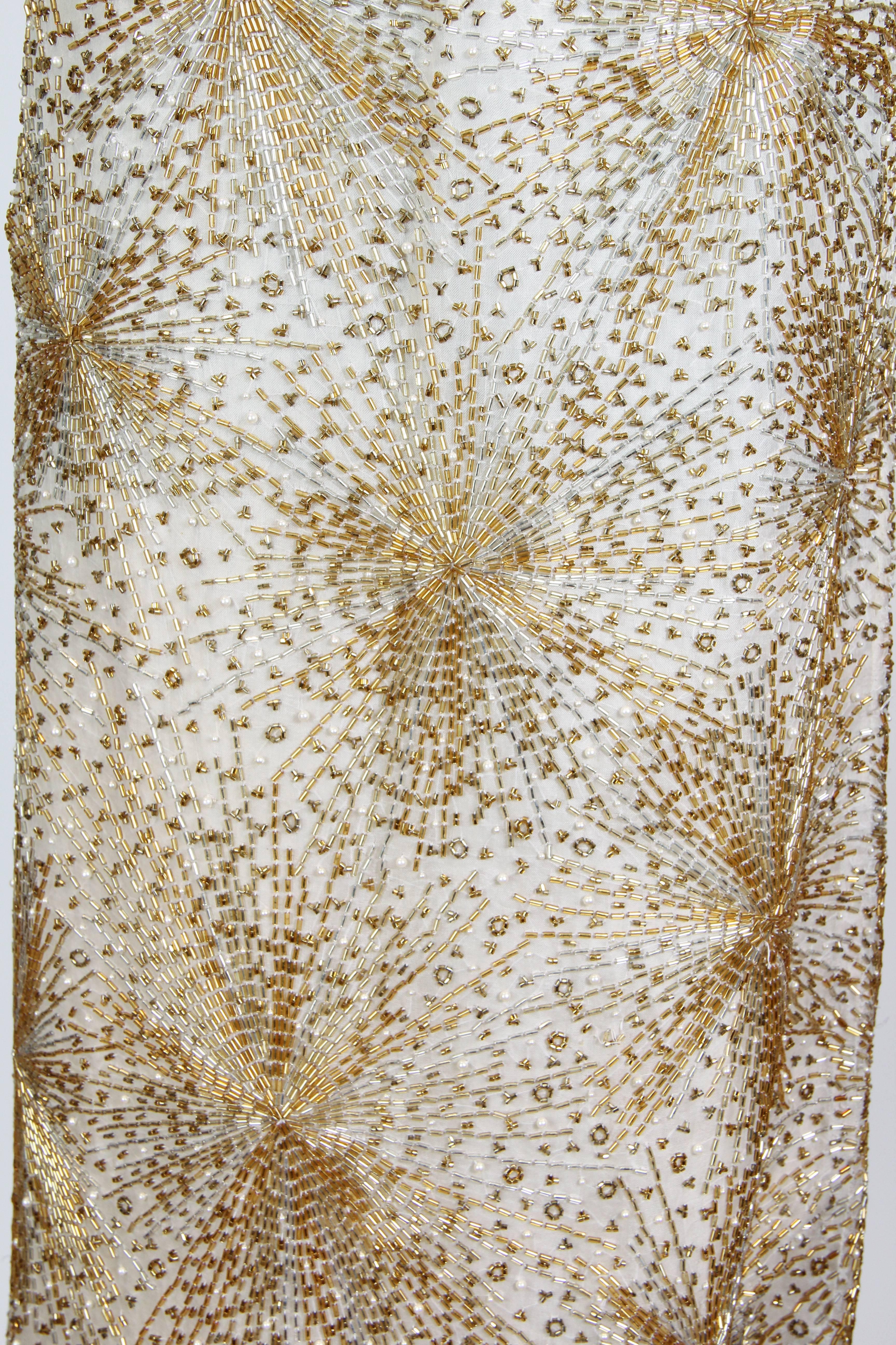 HALSTON Gold Perlen Seide Berühmtes Feuerwerk Feuer Cracker Kleid, 1970er Jahre im Angebot 2