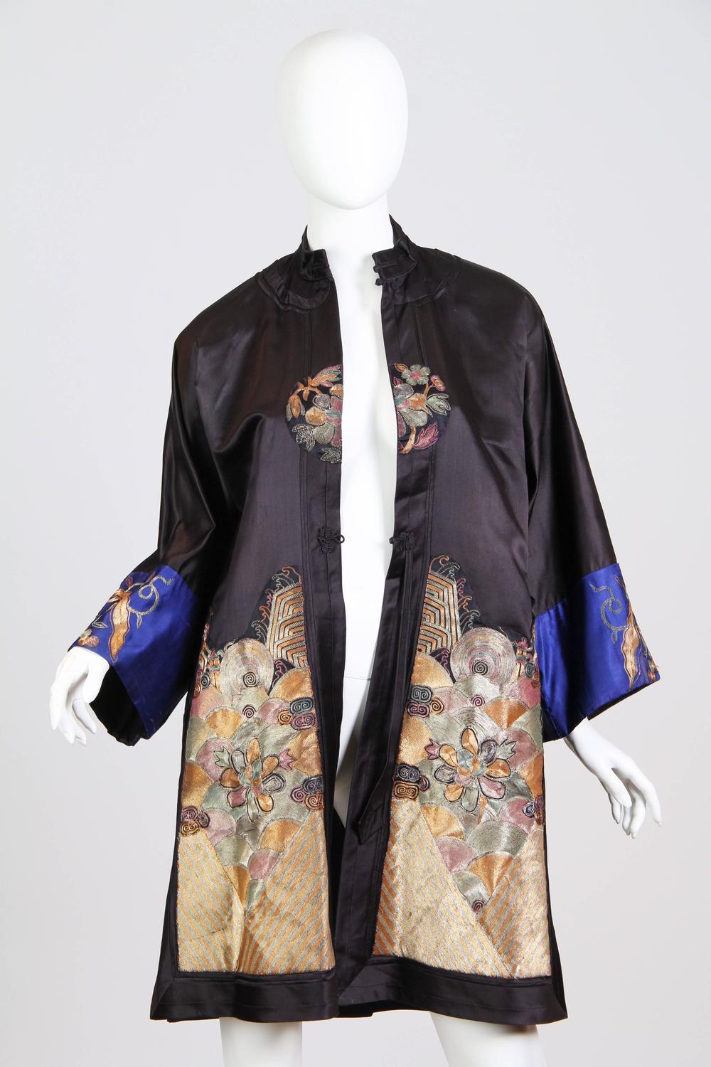 Antique Chinese Embroidered Jacket For Sale at 1stdibs