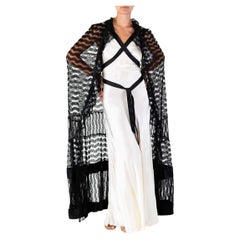 MORPHEW ATELIER Seta Nera Antico 1920S Capo in pizzo