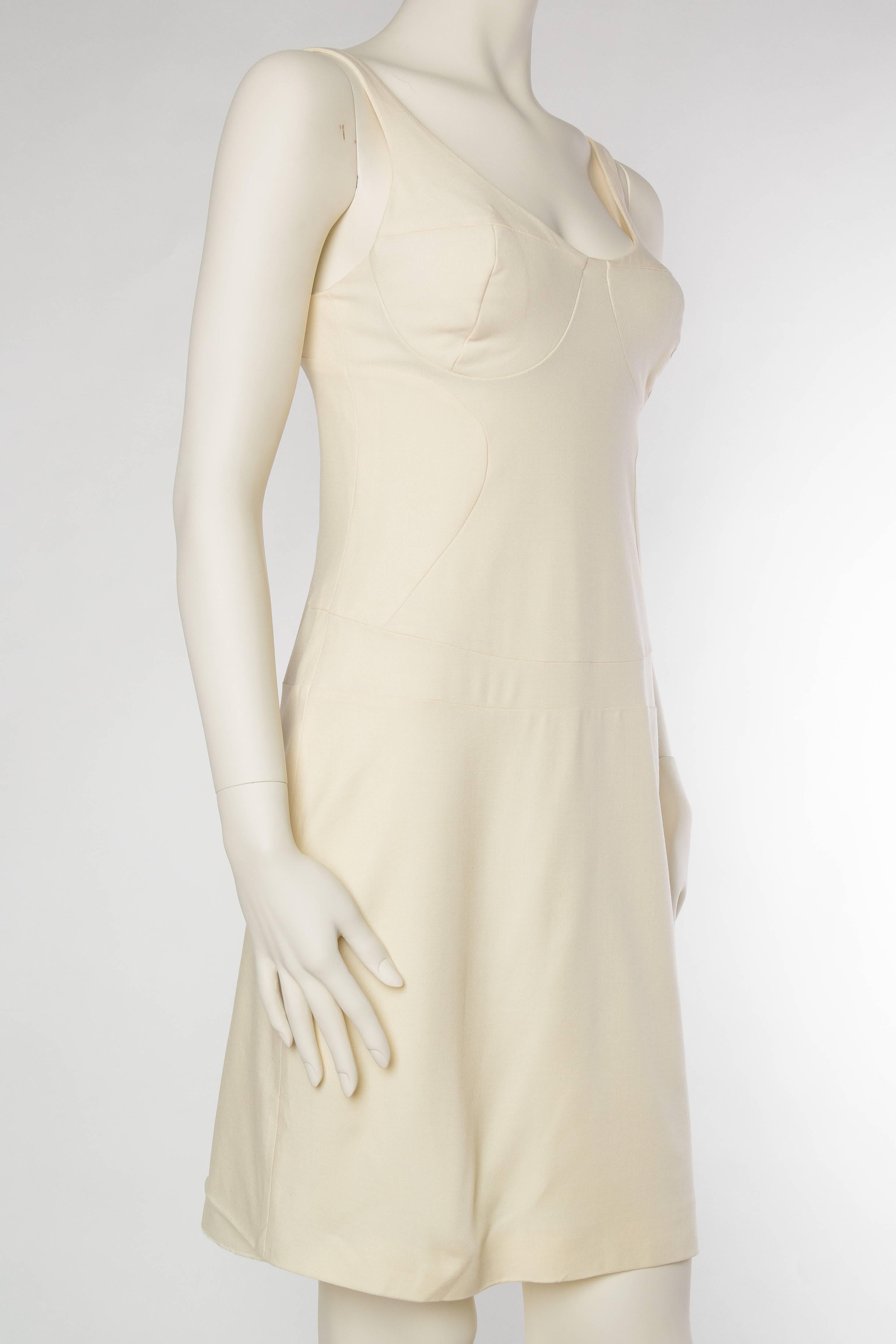 Gianni Versace Versus Stretch Cream Underwire Dress with Slit In Excellent Condition In New York, NY