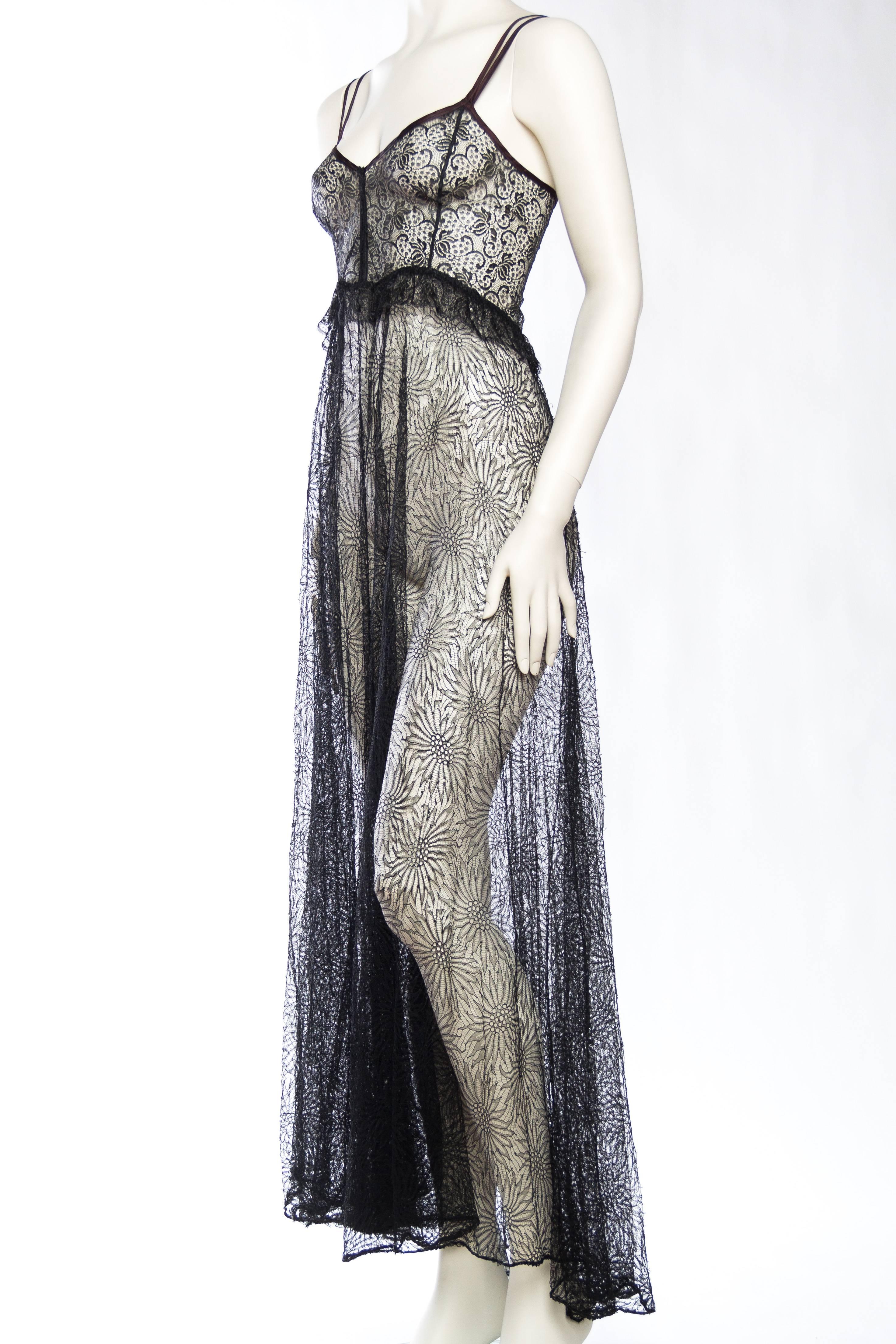 Women's 1930s Sheer Black Chantilly Lace Dress