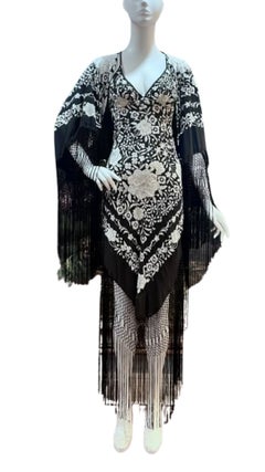 MA Black & White Floral Embroidered Piano Shawl Stevie Dress & Detachable cape