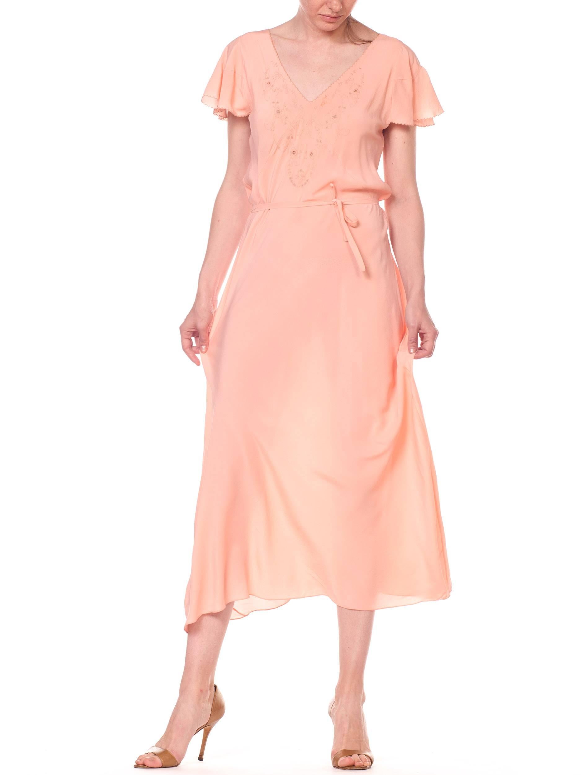 1930S Peach Bias Cut Silk Crepe De Chine Flutter Sleeve Couture Hand Sewn Negli For Sale 4
