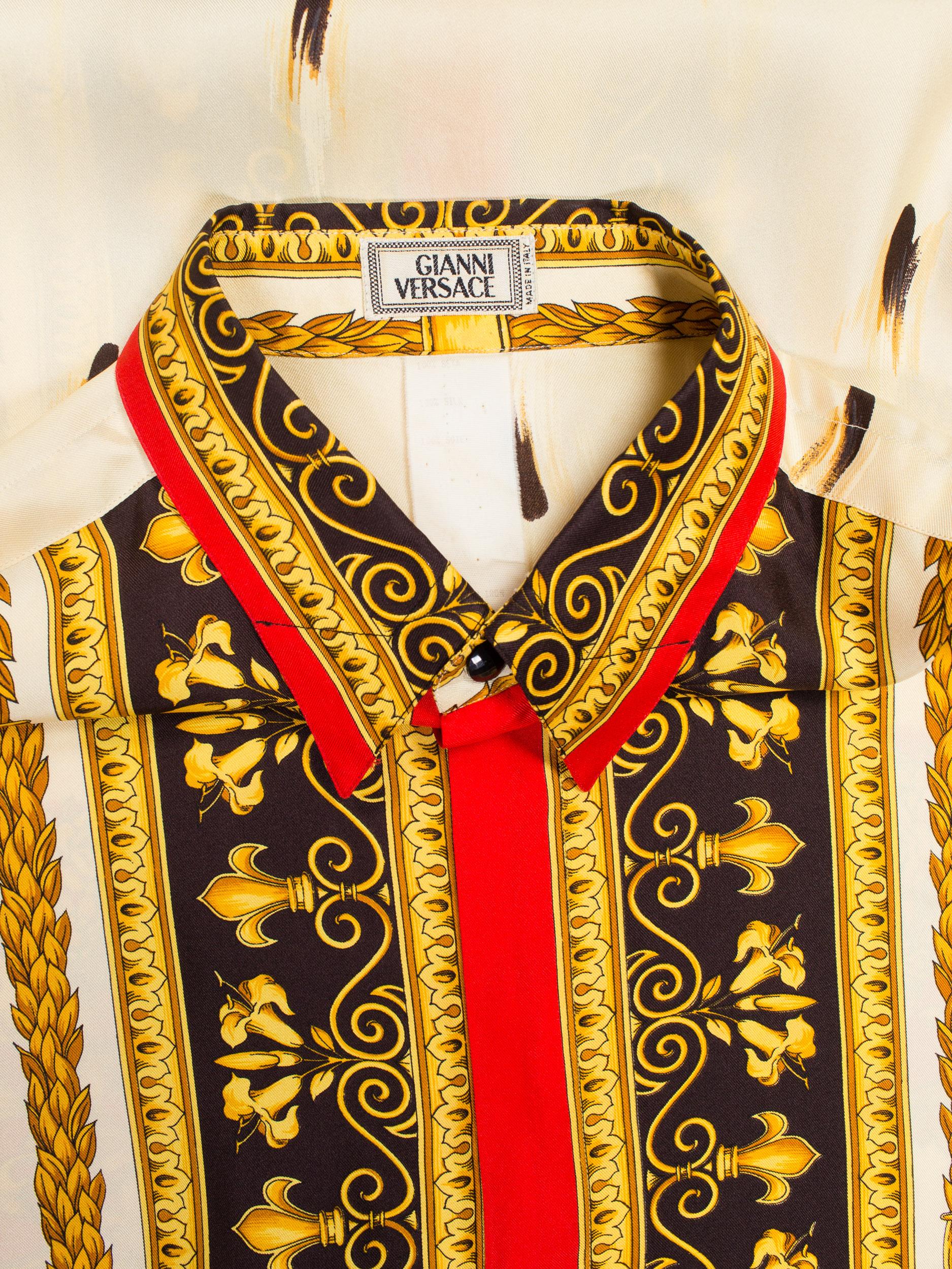 1990s Mens Gianni Versace Baroque King of the World Silk Shirt with faux royal Ermine fur print on the back. 