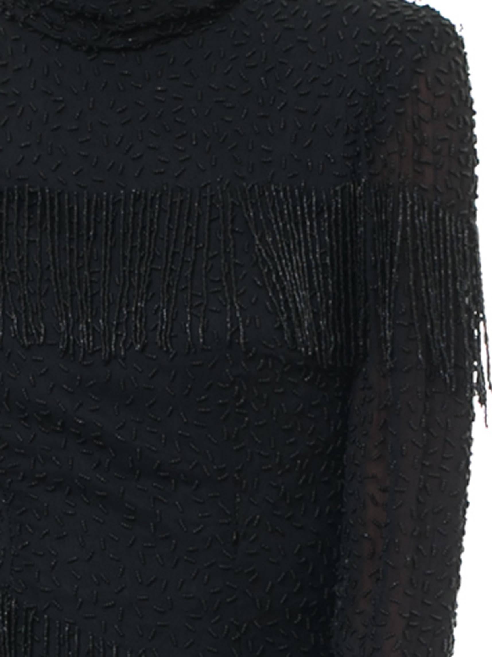 BOB MACKIE Robe à manches longues en mousseline de soie perlée noire avec franges, années 1980 en vente 3