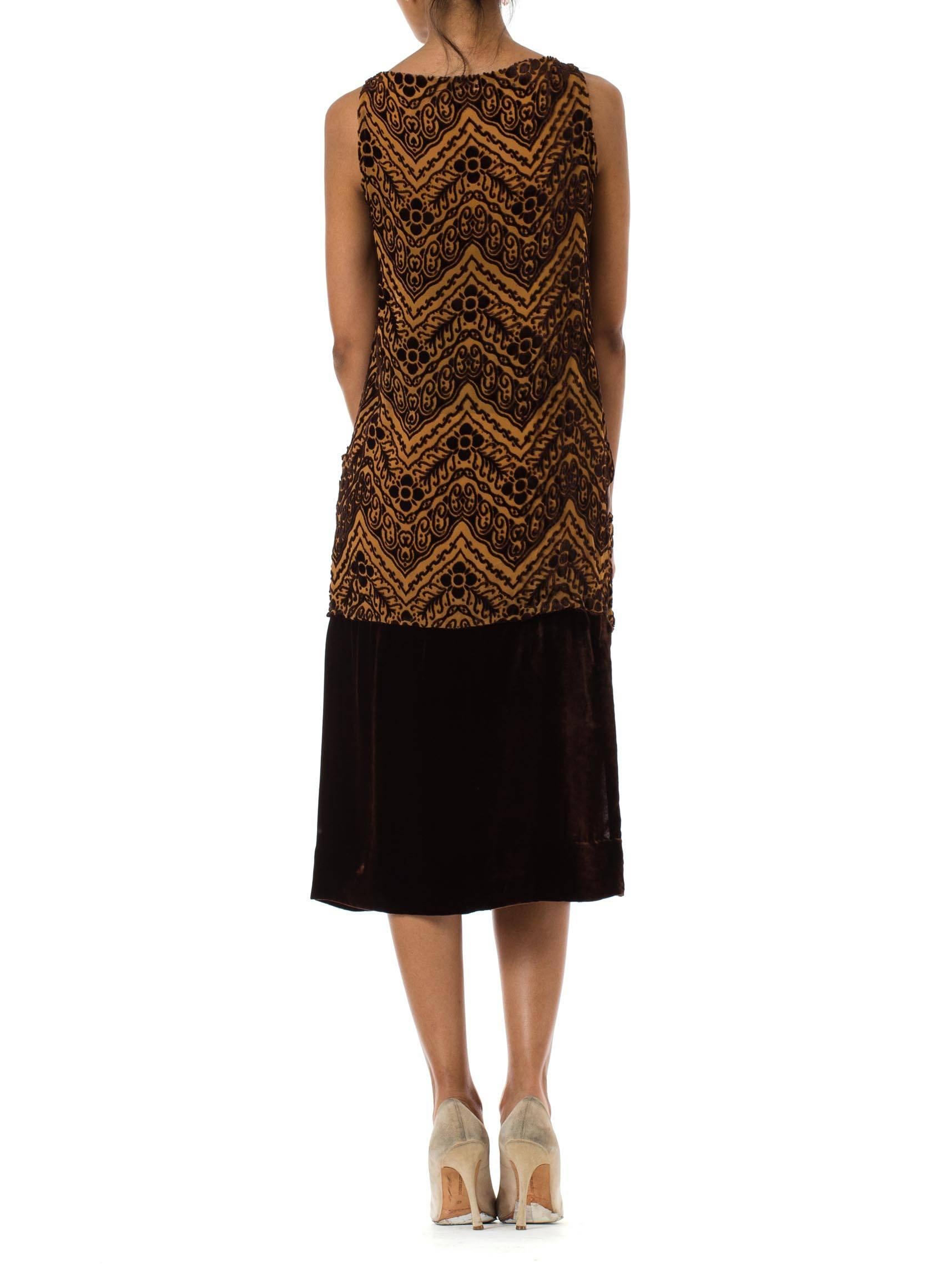 Black 1920S Brown Silk Burnout Velvet Devoré Drop Waist Flapper Dress For Sale