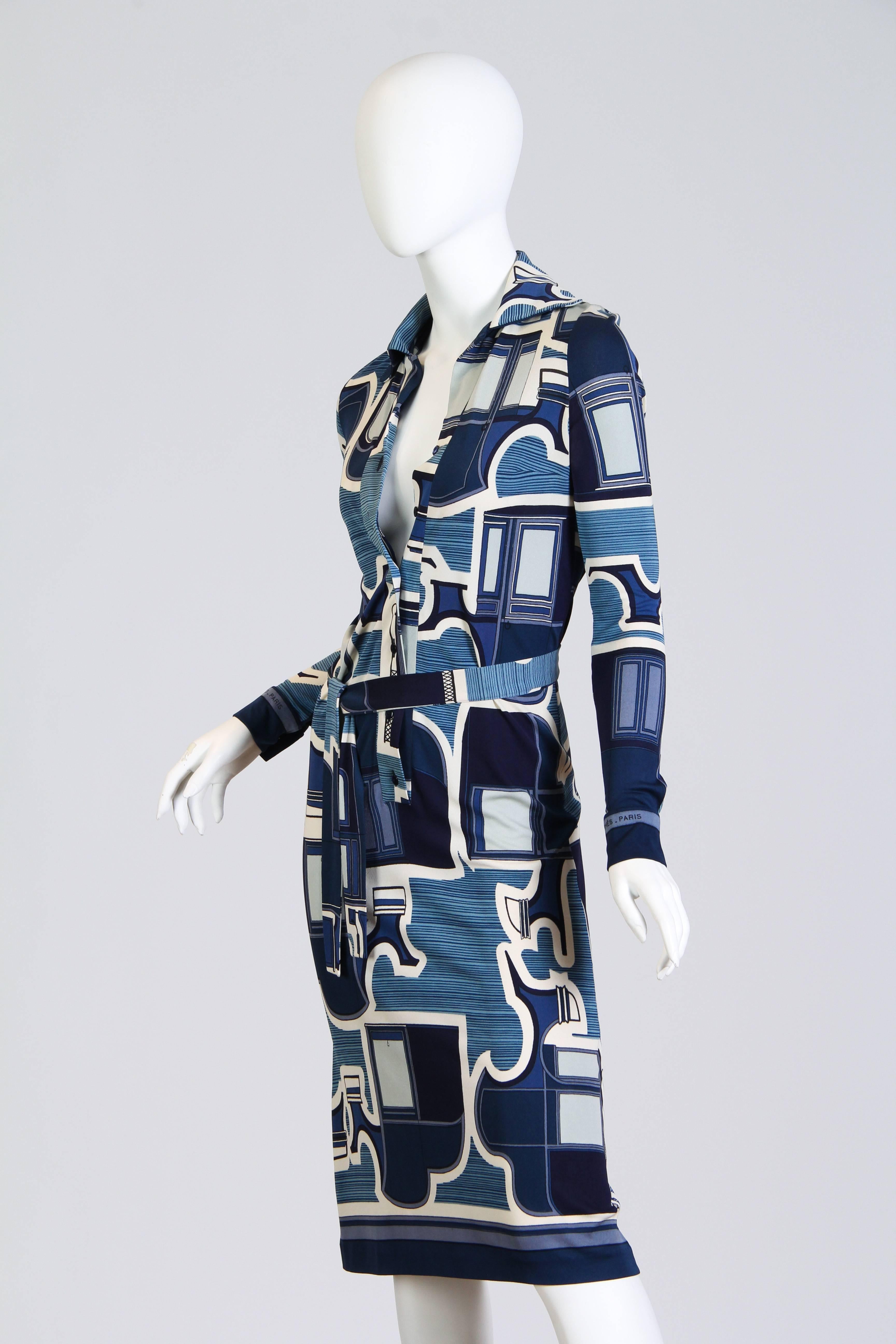Gorgeous 1970s dress in silk jersey from the esteemed house of Hermes. This dress is a great marriage of the disco era and the house's taste for historicism. Look closely and you'll see that the print is an abstraction of the 18th century sedan. Fit