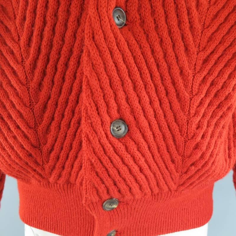 Vintage ISSEY MIYAKE M Red Textured Cable Knit Wool Batwing Cardigan In Excellent Condition In San Francisco, CA