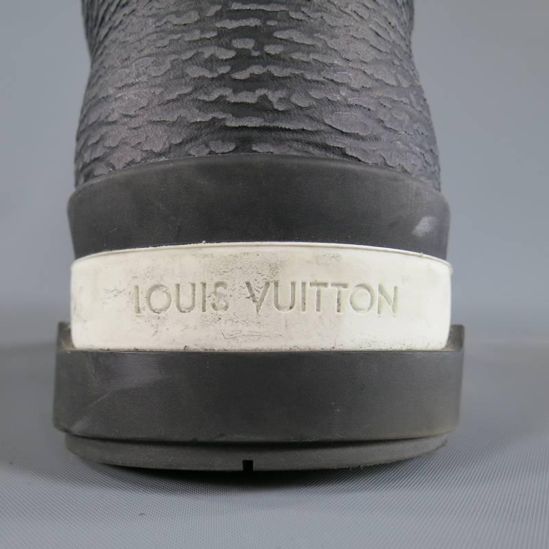 Men's LOUIS VUITTON 10.5 Black Textured Leather High Top Velcro Trailblazer Sneakers