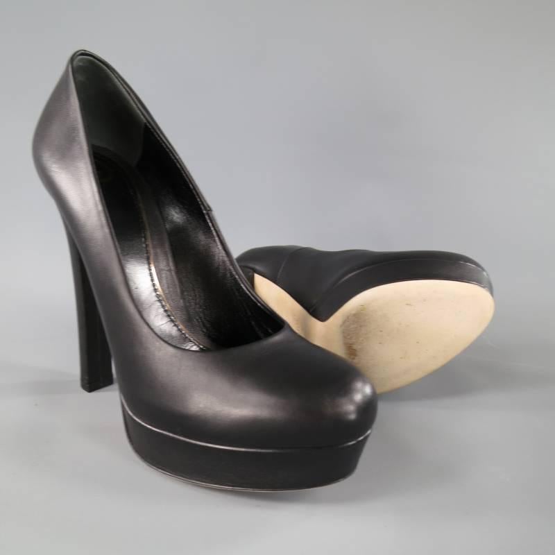 GUCCI Size 7.5 Black LeatherThick Heel -Helena- Platform Pumps In Excellent Condition In San Francisco, CA