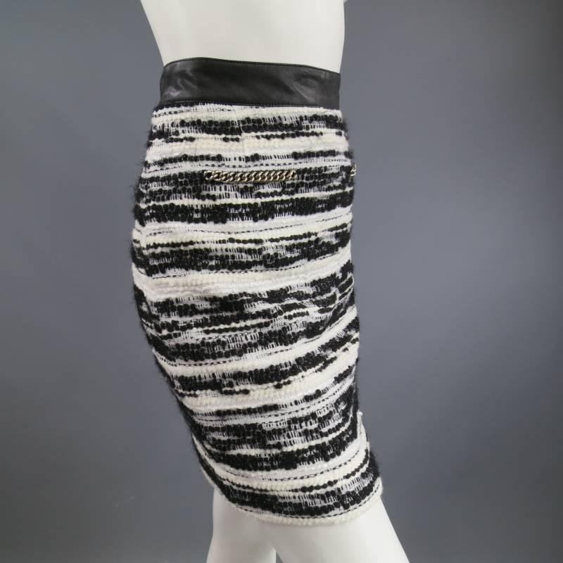 PROENZA SCHOULER Size 4 Black & White Striped Boucle Tweed Chain Mini Skirt In Excellent Condition In San Francisco, CA