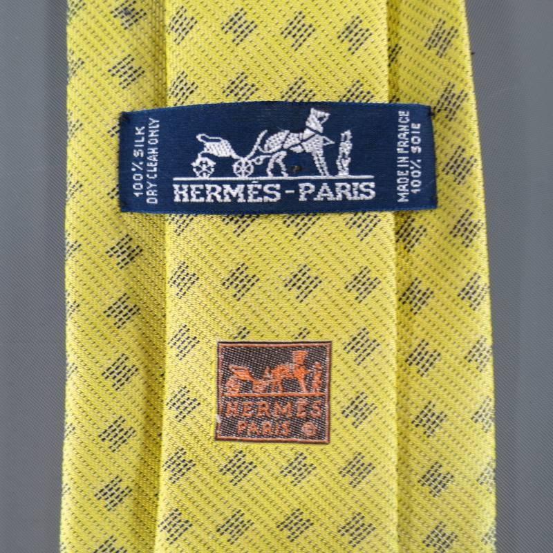 HERMES Yellow H Print Silk Tie In Excellent Condition In San Francisco, CA