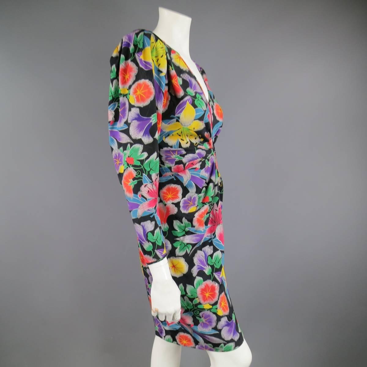 Vinatge EMANUEL UNGARO Size 6 Multi-Color Floral Silk Ruched 3/4 Sleeve Dress In Excellent Condition In San Francisco, CA