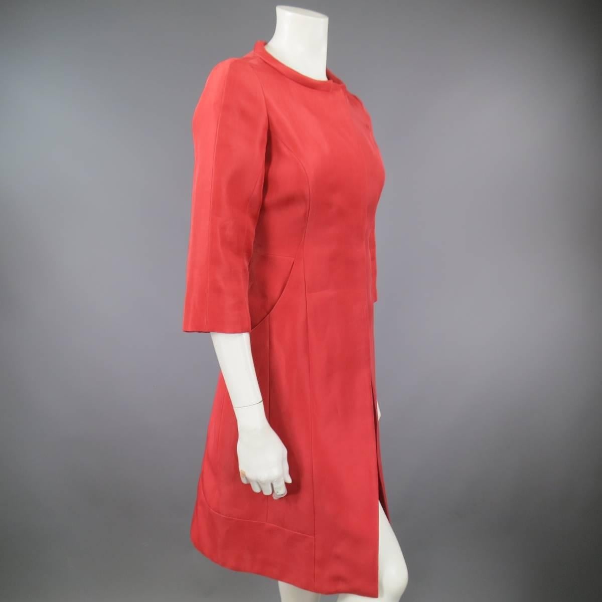 J. MENDEL Salmon Red Silk Evening Coat - Size 6 In Good Condition In San Francisco, CA