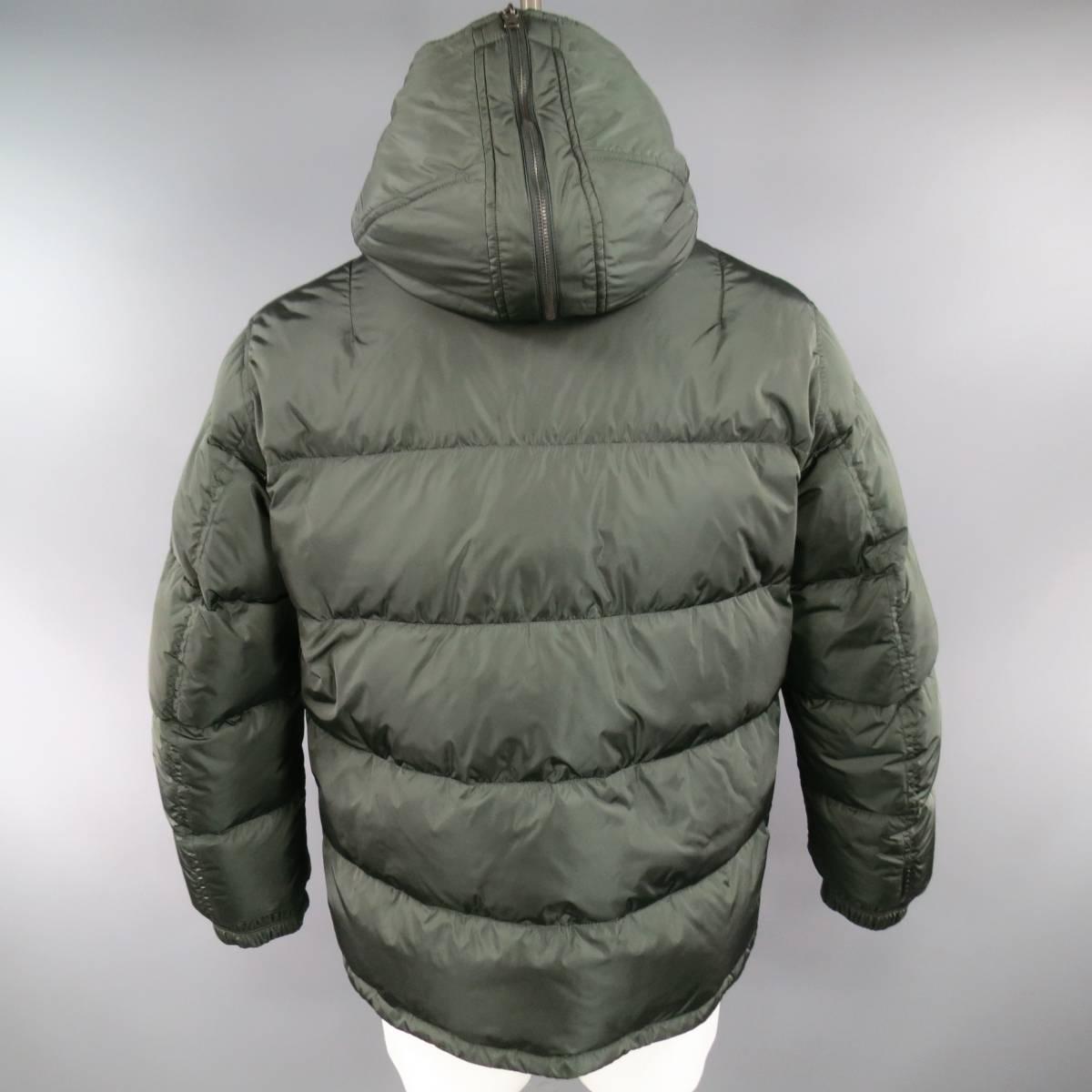 PRADA Men's 44 Green Quilted Detachable Hood Puff Parka Jacket In Excellent Condition In San Francisco, CA