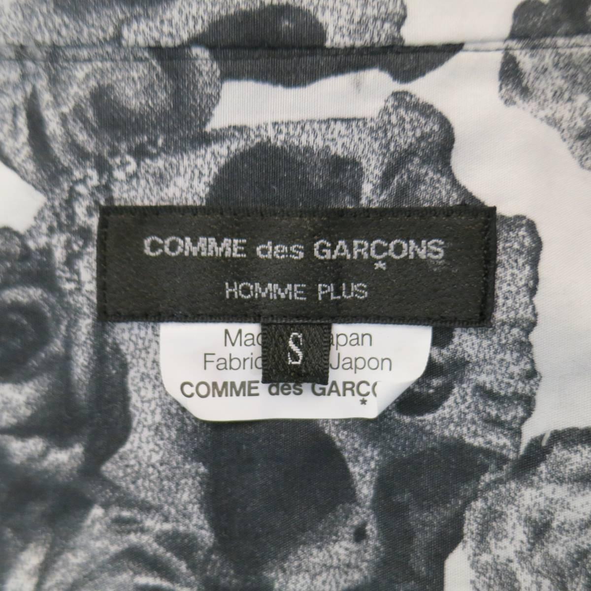 COMME des GARCONS Men's S Black & White Skull & Roses Cropped Sleeve Shirt 1
