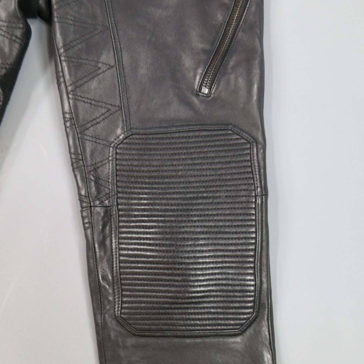 BURBERRY PRORSUM Leather Pants - Size 31 Distressd Black Quilted Motorcycle  at 1stDibs | burberry leather pants