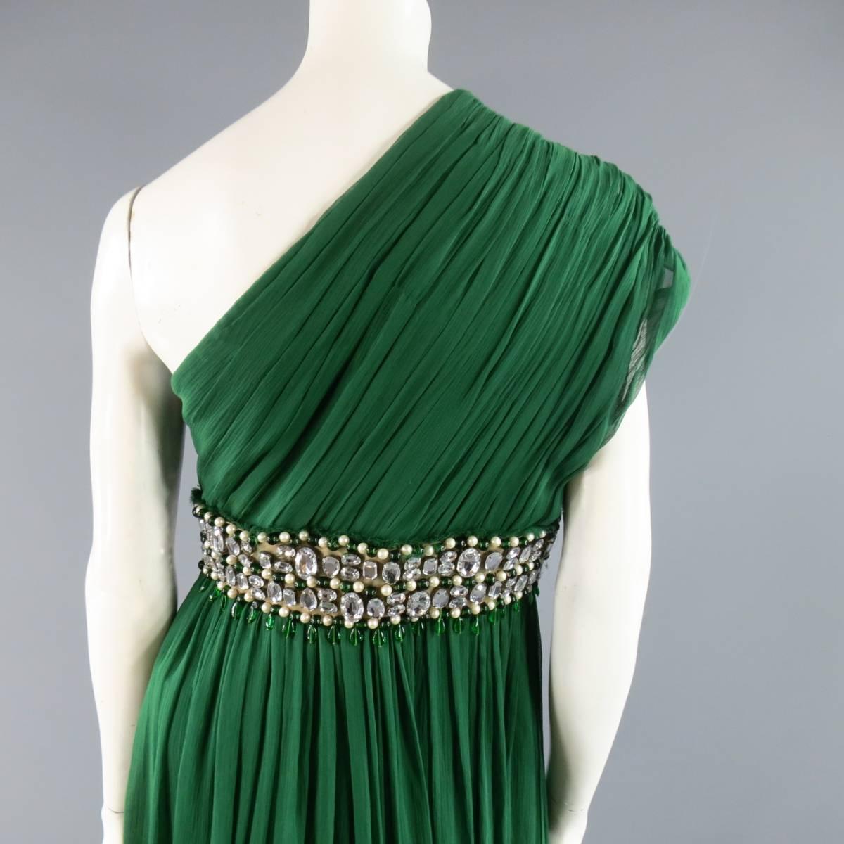 NAEEM KHAN Size 8 Emerald Green Silk Onse Shoulder Crystal Waist Evening Gown In Excellent Condition In San Francisco, CA
