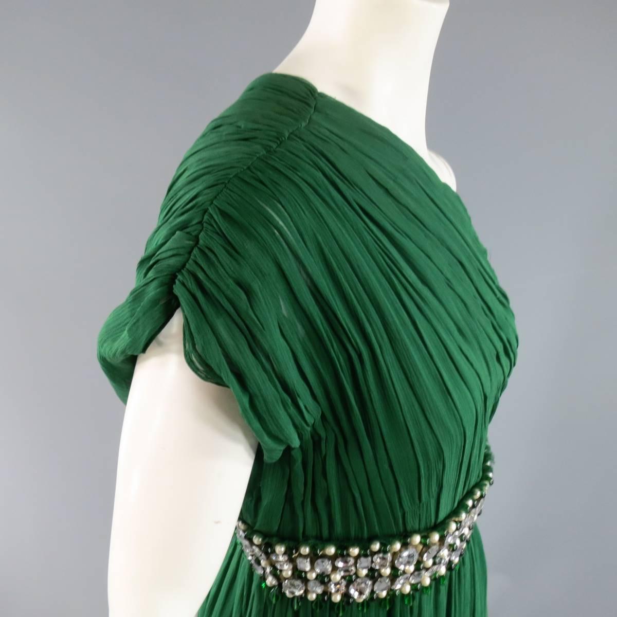emerald green evening gown