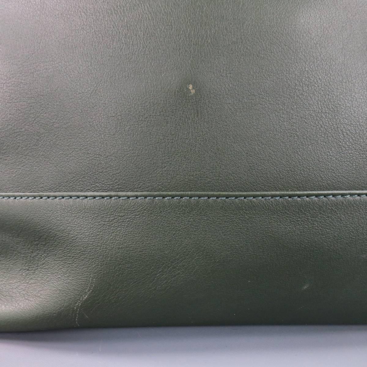 WANT LES ESSENTIELS DE LA VIE Hunter Green Leather Shoulder Strap Duffle Bag 3