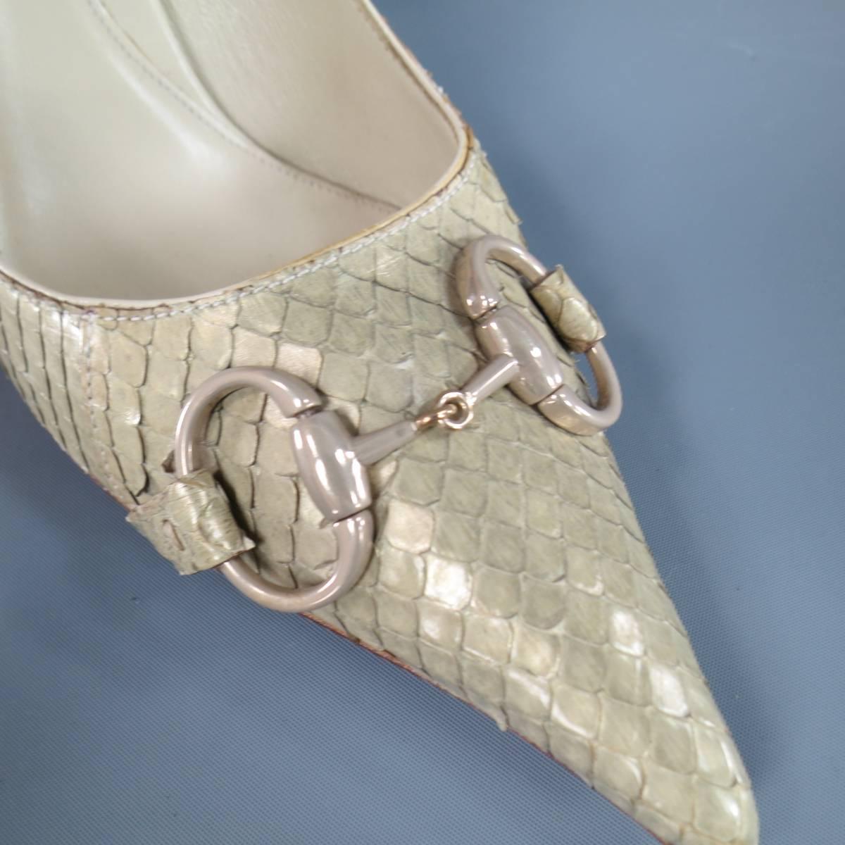 GUCCI Size 9.5 Mint Beige Snakeskin Silver Horsebit Pointed Toe Metal Heel Pumps In Excellent Condition In San Francisco, CA