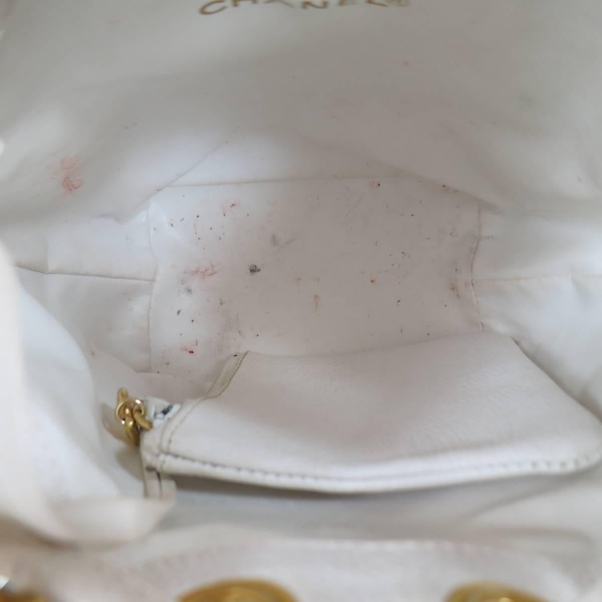 Vintage 1980's CHANEL White Leather Gold Chain Bucket Shoulder Bag 1