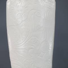 FENDI Size 8 White FLoral Embossed Leather Pull On Go Go Calf Boots