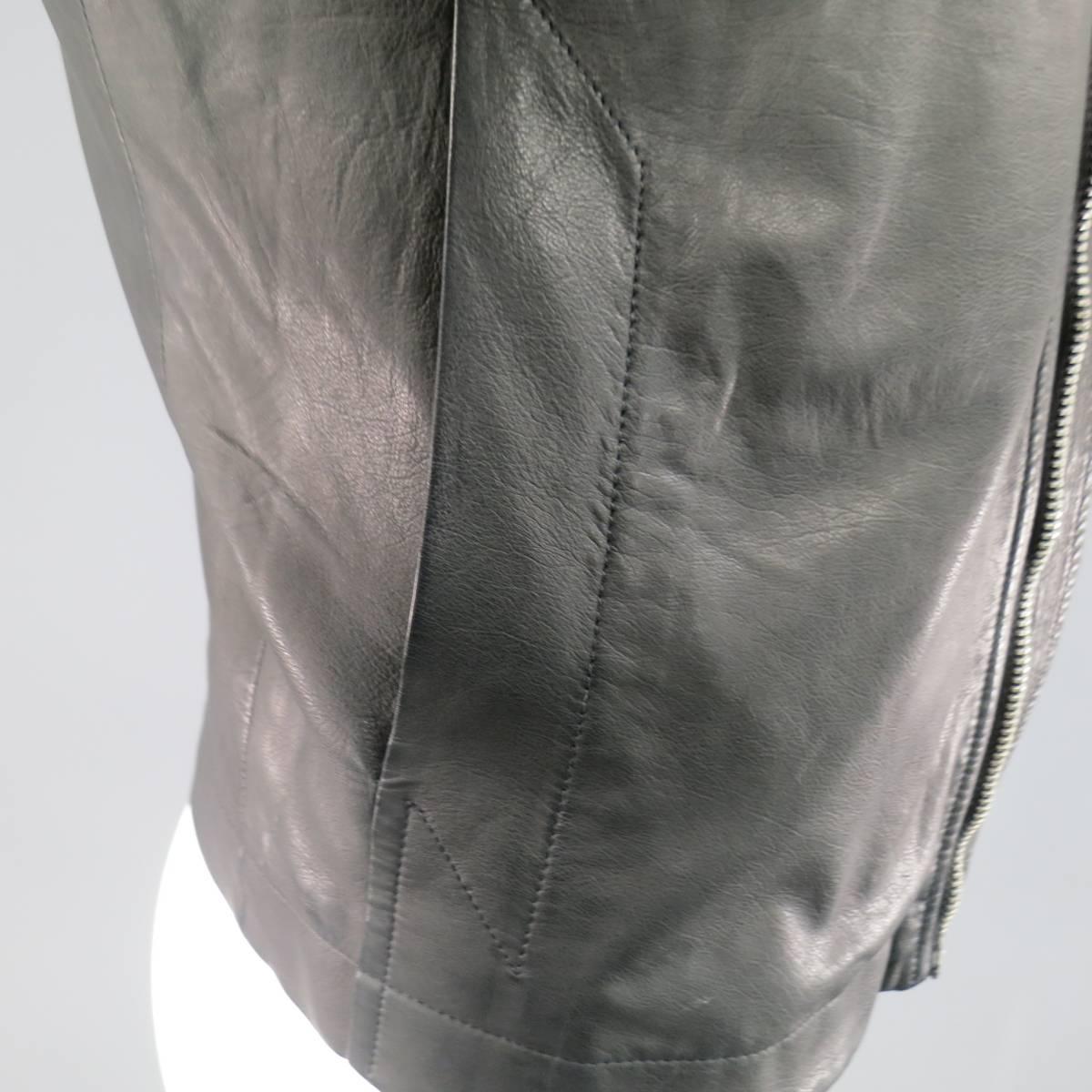 Men's RICK OWENS 38 Black Soft Leather Asymmetrical Zip High Collar Moto Jacket In Excellent Condition In San Francisco, CA
