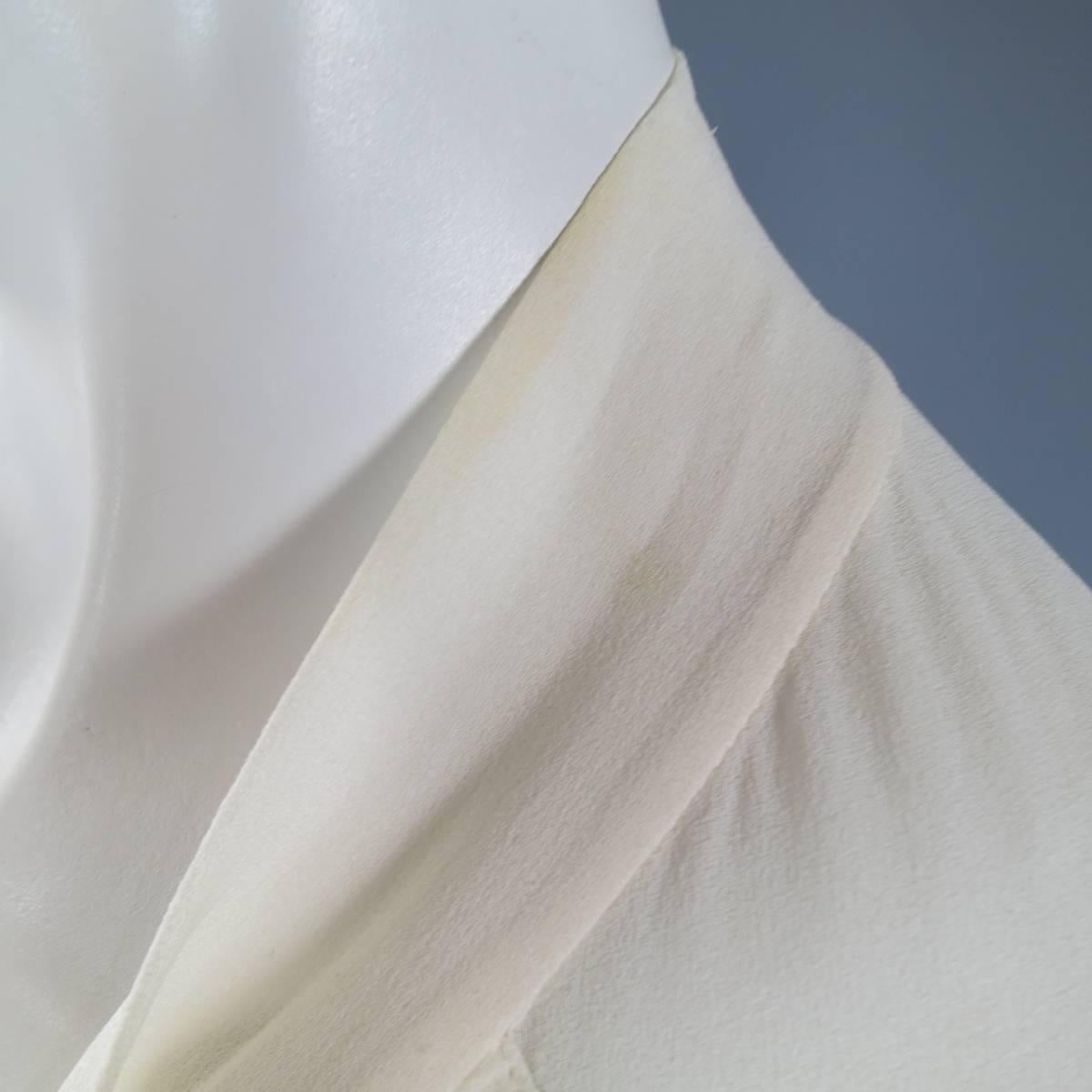 HERMES Size 10 Cream Gathered Sheer Silk Bow Blouse In Good Condition In San Francisco, CA