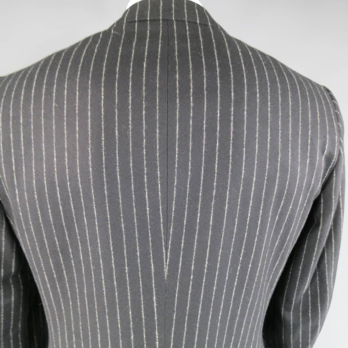 Men's VALENTINO 42 Regular Black Chalkstripe Wool 34 30 Peak Lapel Single Button Suit