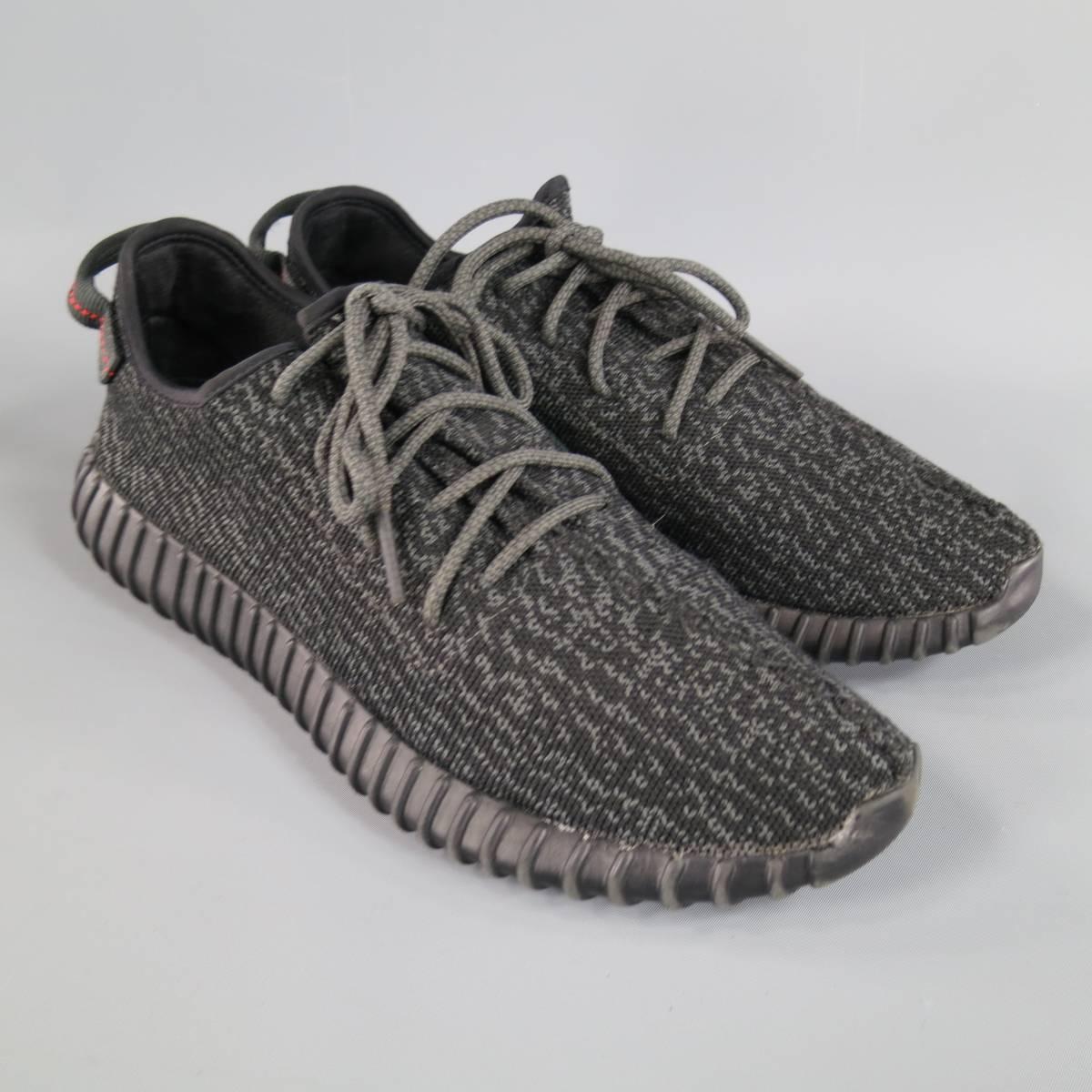 YEEZY Adidas Size 11 BOOST 350 Pirate Black Sneakers In Good Condition In San Francisco, CA