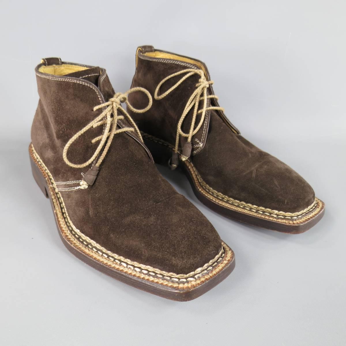 BETTANIN & VENTURI chukka dress boots in rich brown suede with a square toe, leather ended laces, and contrast stitching throughout. Made in Italy.
Retails at$1575.00

Good Pre-Owned Condition.
 
Outsole:  11.65 x 4.5 in.
Height: 5 in.