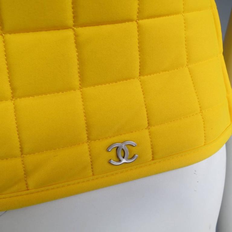 CHANEL Size 10 Yellow Quilted Neoprene Vest Spring 2000 In Good Condition In San Francisco, CA