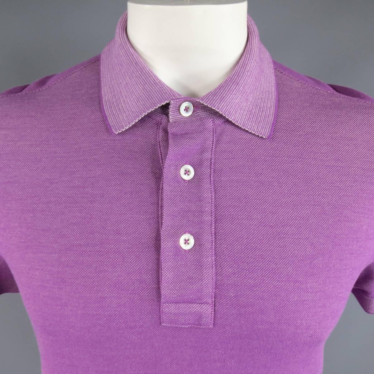 Classic TOM FORD polo in an orchid purple pique with pointed contrast collar and arm bands. Made in Italy.
Retails at $850.00.
 
Excellent Pre-Owned Condition.
Marked: IT 52
 
Measurements:
 
Shoulder: 18 in.
Chest: 43 in.
Sleeve: 8.5 in.
Length: 28