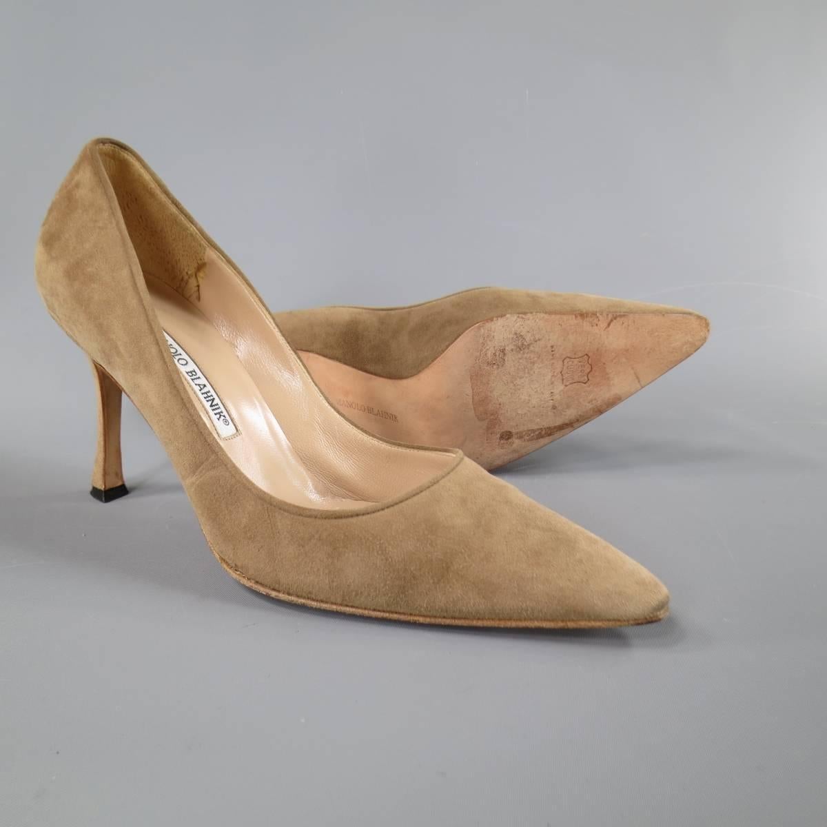 Brown MANOLO BLAHNIK Size 8 Taupe Suede Pointed Toe Pumps