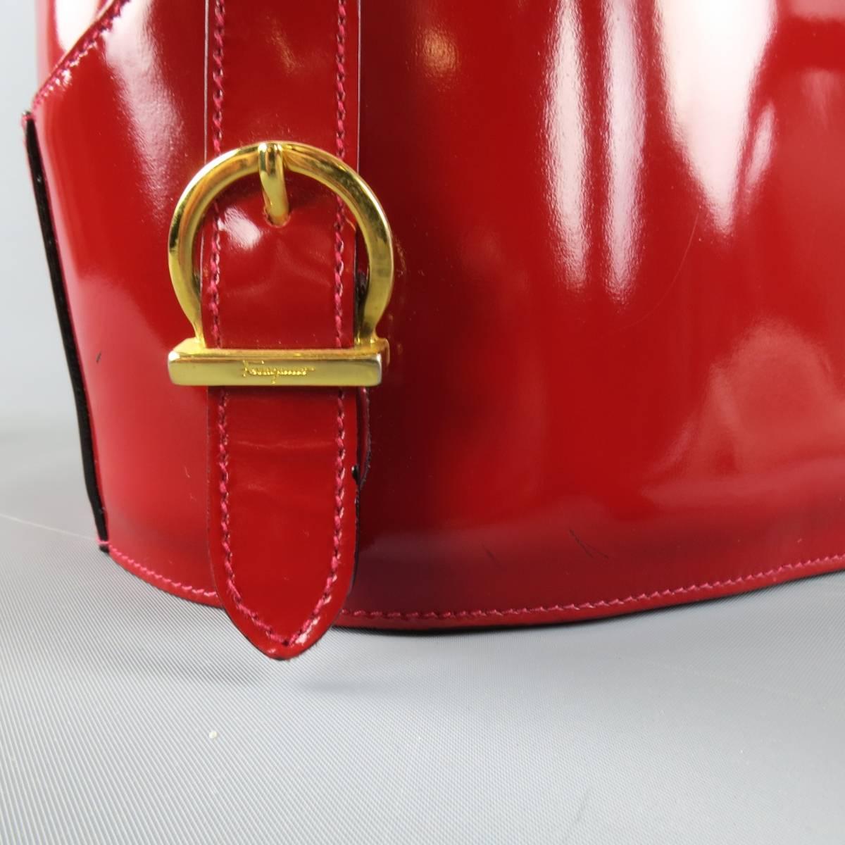 Vintage SALVATORE FERRAGAMO Red Patent Leather Drawstring Bucket Backpack 1