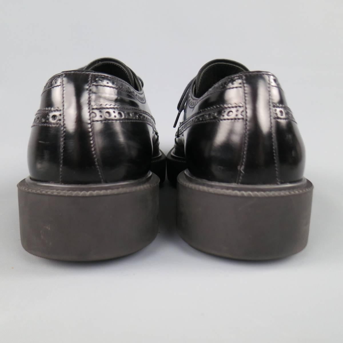 Men's PRADA Size 12 Black Leather Wingtip Platform Rubber Sole Lace Up In Excellent Condition In San Francisco, CA