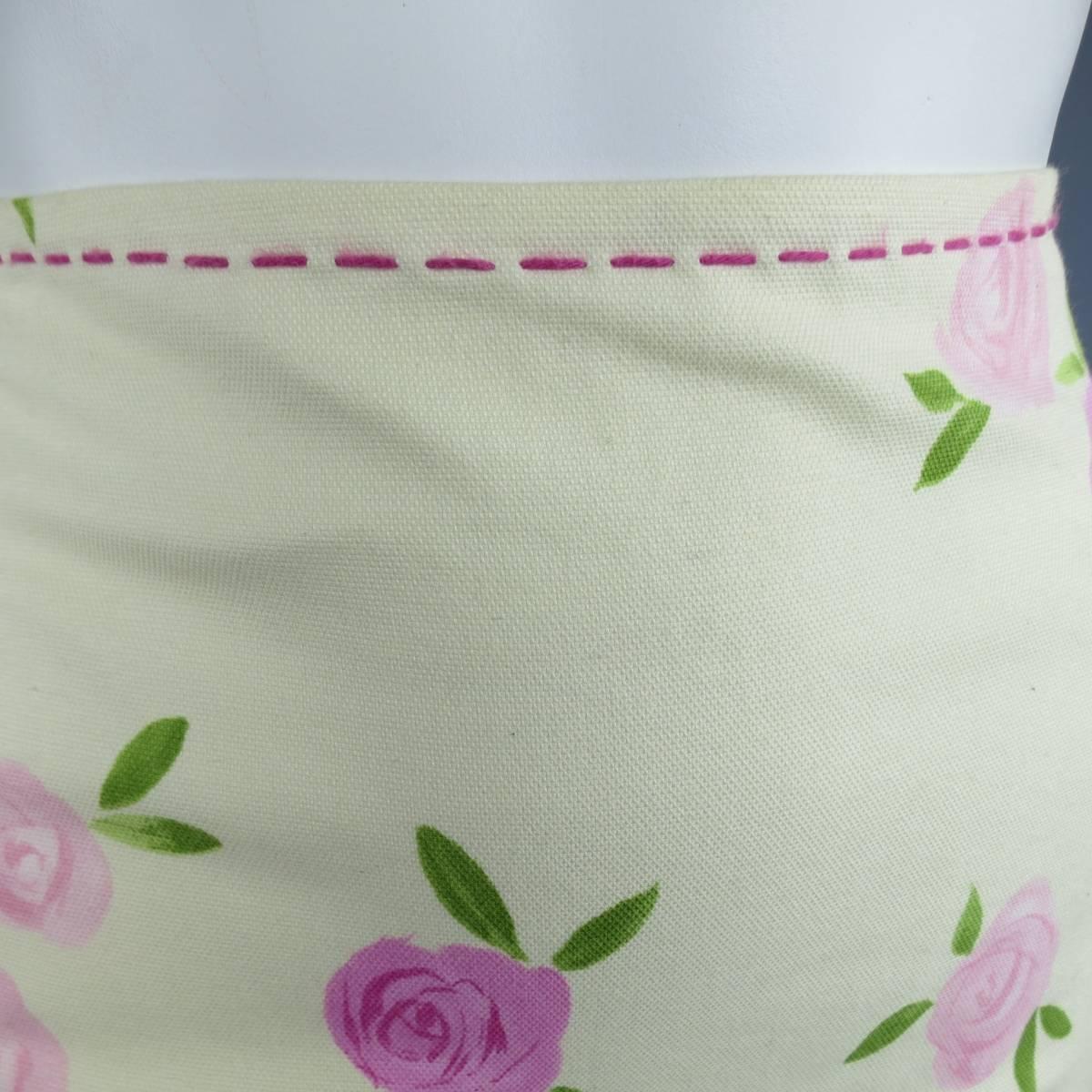 MOSCHINO Size 4 Pink Rosette Print Yellow Beige Cotton Top Stitch Pencil Skirt In Excellent Condition In San Francisco, CA