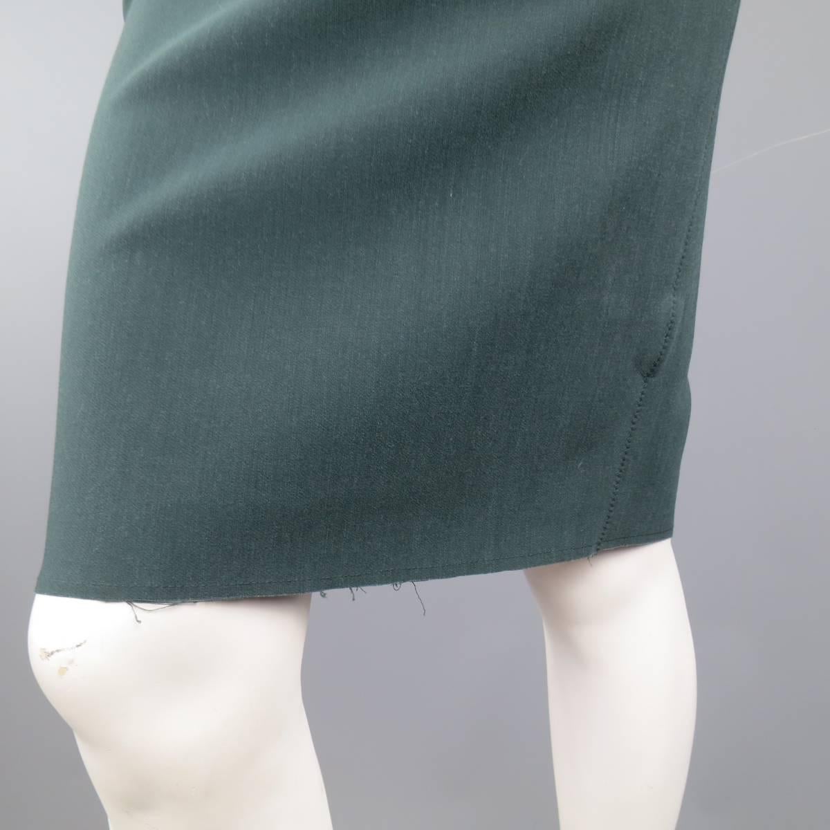 LANVIN polyamide stretch skirt in a deep emerald green features an exposed double zipper closure running up the back with satin piping.
 
Excellent Pre-Owned Condition
Marked: 36
 
Measurements:
 
Waste: 27 in.
Hips: 31 in.
Length: 23 in.