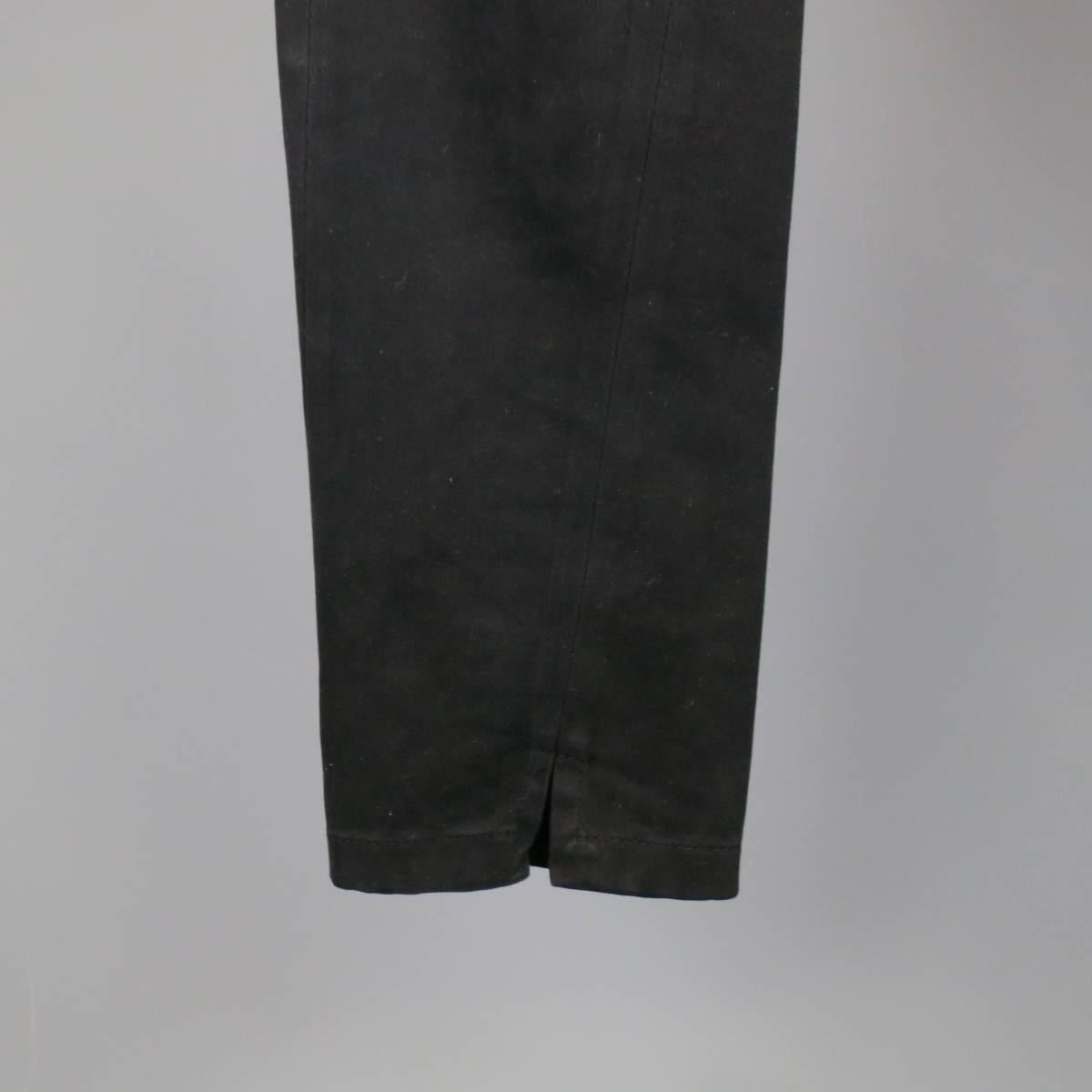 ANN DEMEULEMEESTER pants in a washed rust red stretch cotton twill with black dip dye ombre effect and slit hem.. Made in Italy.
 
Excellent Pre-Owned Condition.
Marked: S
 
Measurements:
 
Waist: 34 in.
Rise: 10.5 in.
Inseam: 31 in.