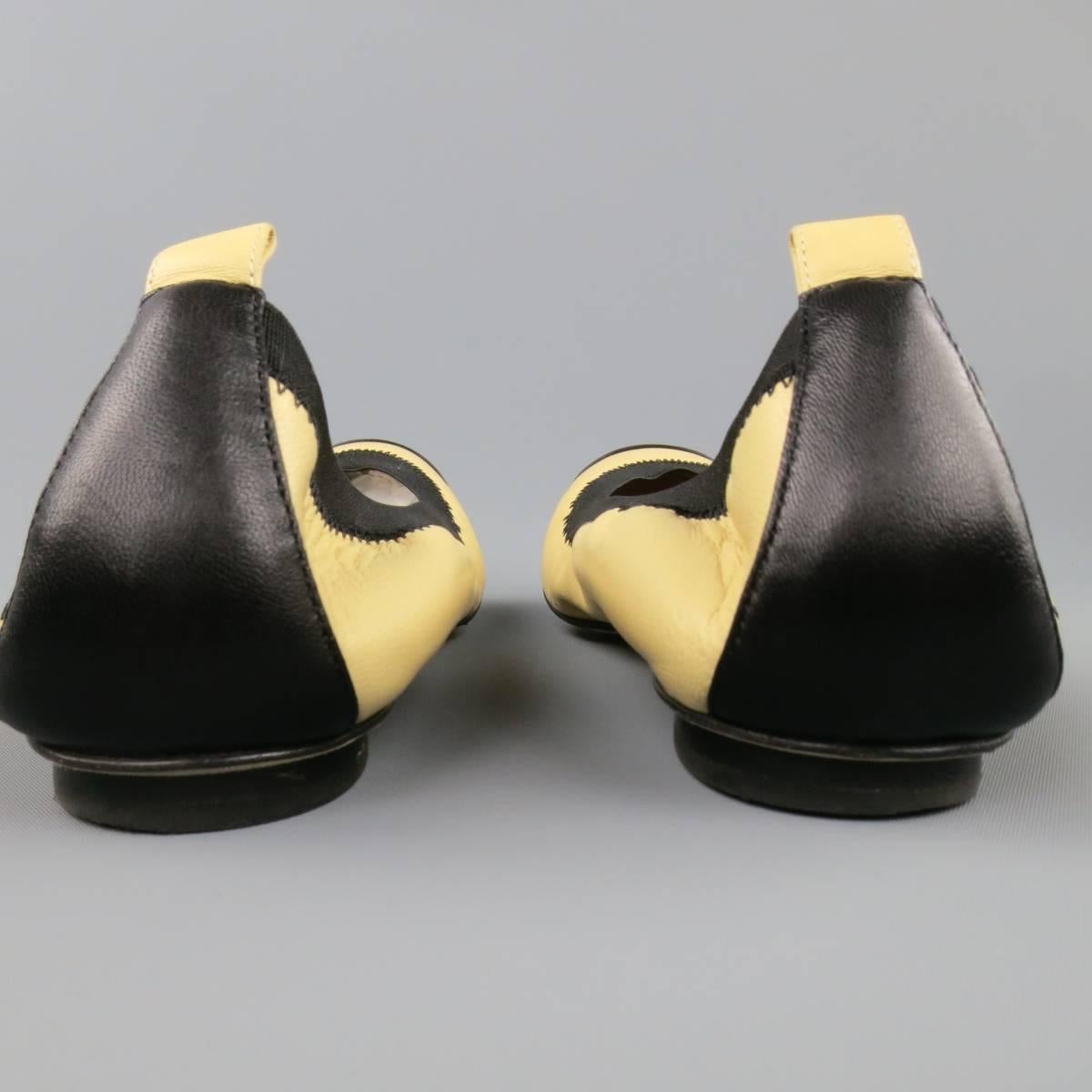 CHANEL Size 7.5 Beige & Back Leather Elasticized Ballet Flats 4