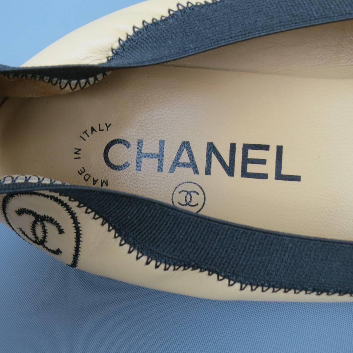CHANEL Size 7.5 Beige & Back Leather Elasticized Ballet Flats 3