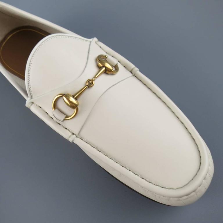 New Men's GUCCI Size 10.5 Off White Leather Gold Horsebit Loafers at