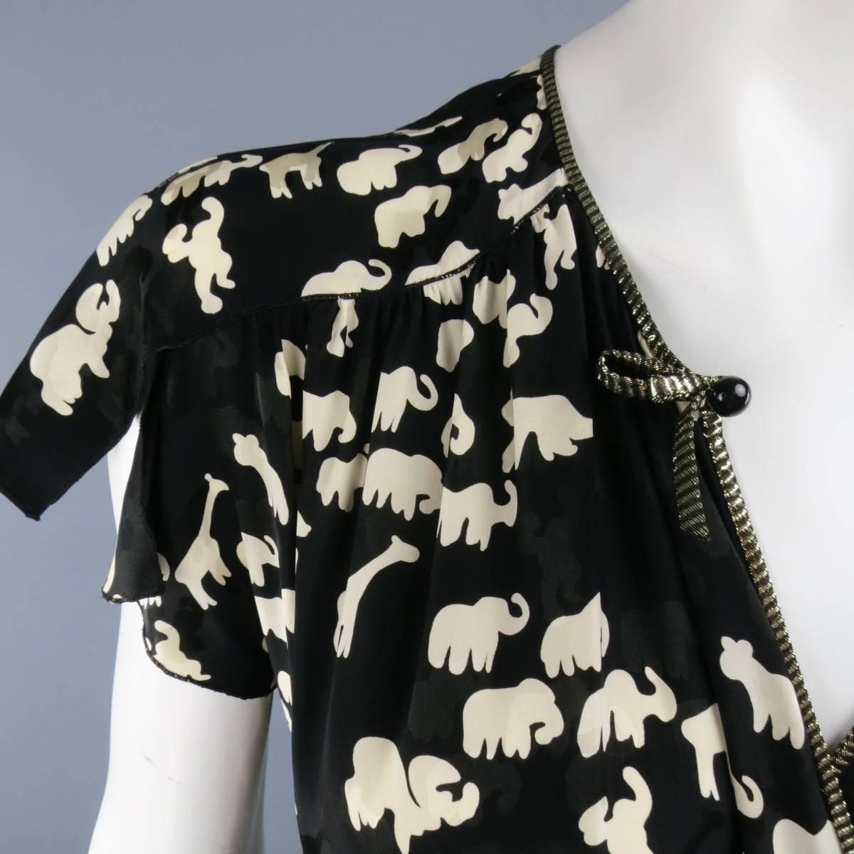MARC JACOBS Size 4 Black & Beige Animal Print Cap Sleeve Wrap & Tie Blouse In Excellent Condition In San Francisco, CA