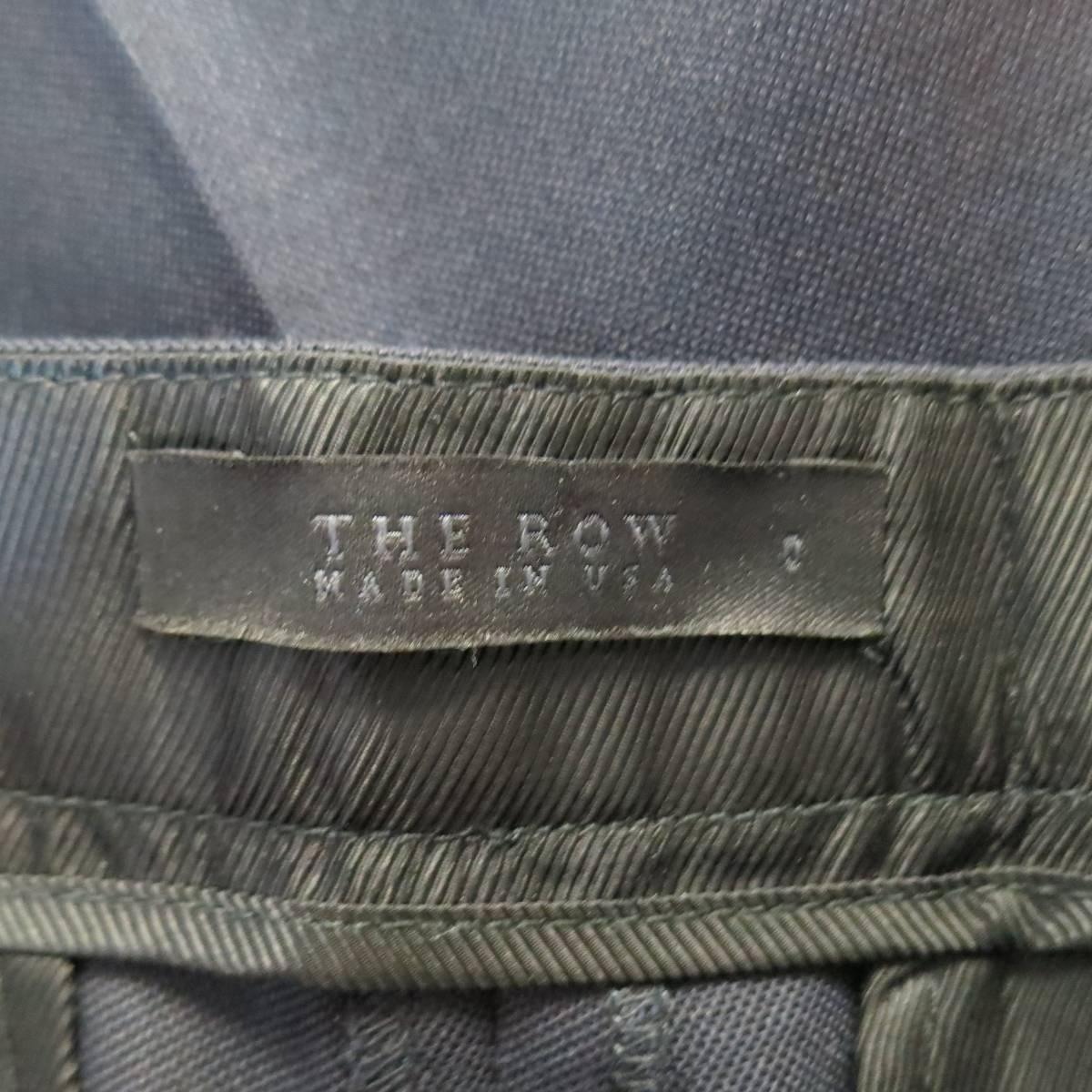 THE ROW Size 0 Navy Virgin Wool Slim Leg Cuffed Dress Pants In Excellent Condition In San Francisco, CA