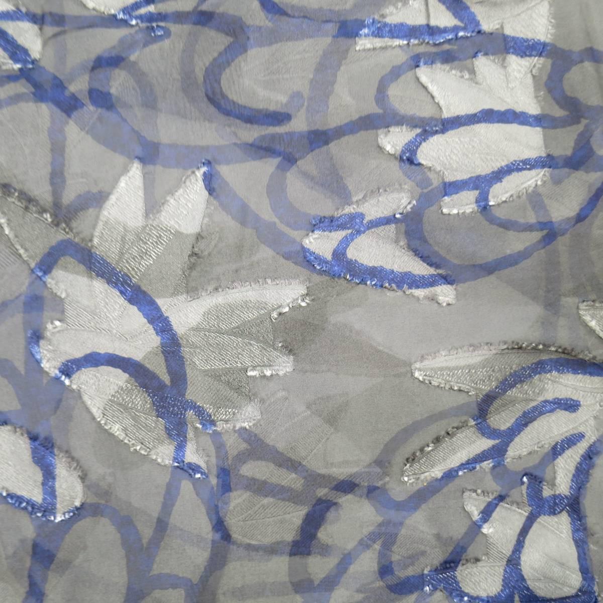 GIORGIO ARMANI Grey & Navy Leaf Burnout Print Silk Chiffon Scarf In Good Condition In San Francisco, CA