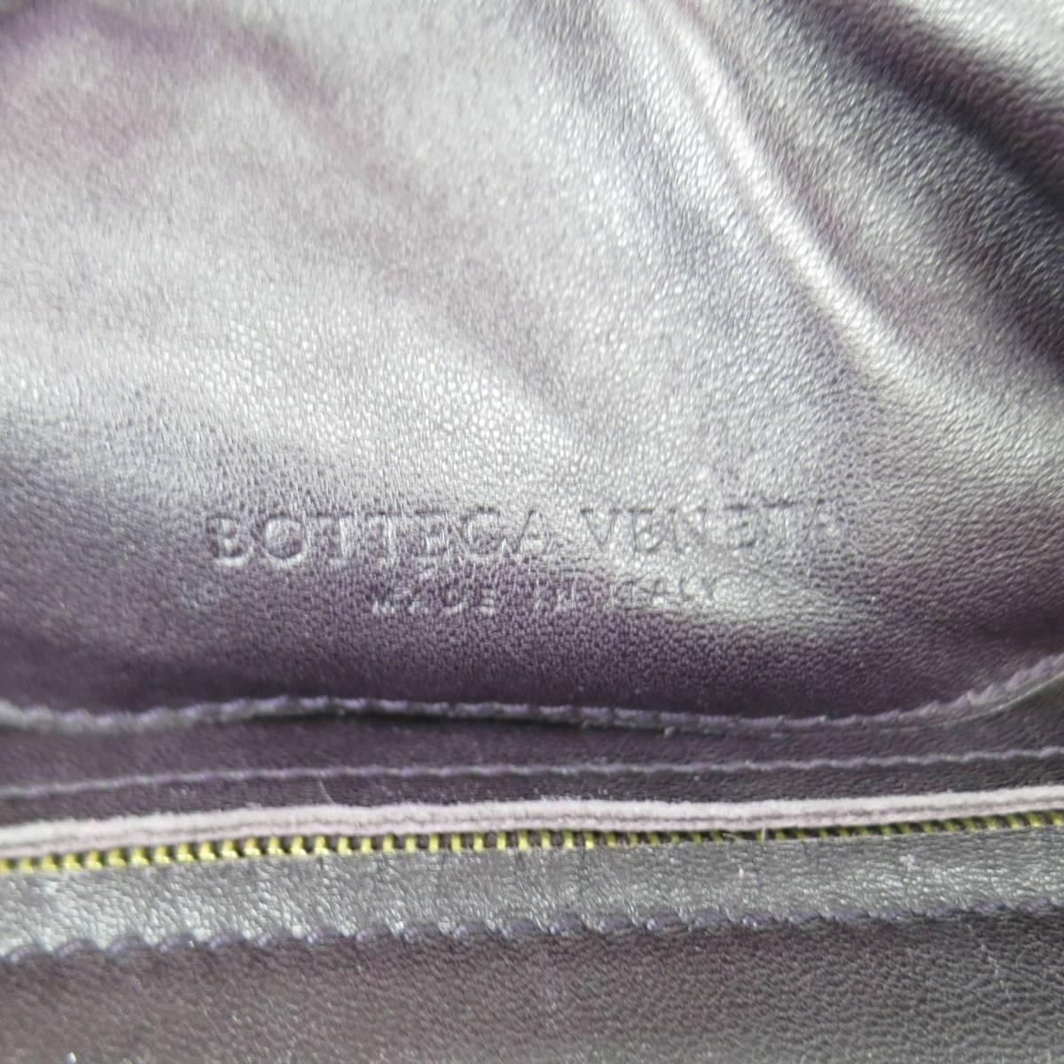 BOTTEGA VENETA Bag Eggplant Intrecciato Woven Leather Brown Belt Strap Messenger 1