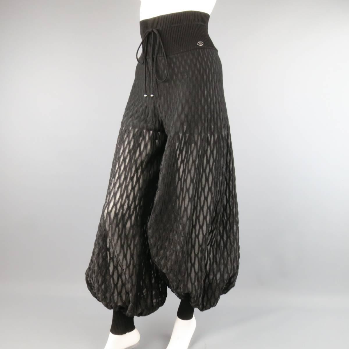 CHANEL Size 6 Black Sheer Net Pattern Knit Balloon Harem Style Dress Pants In Excellent Condition In San Francisco, CA