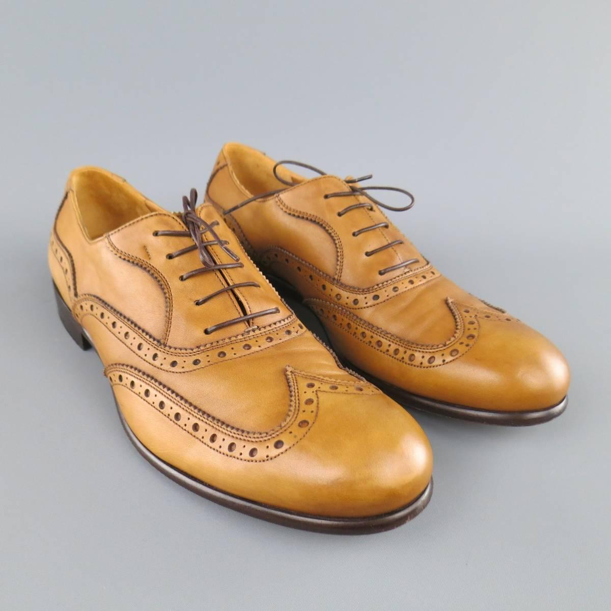 Men's SALVATORE FERRAGAMO Size 11 Tan Perforated Brogue Leather Wingtip Lace Up In Good Condition In San Francisco, CA