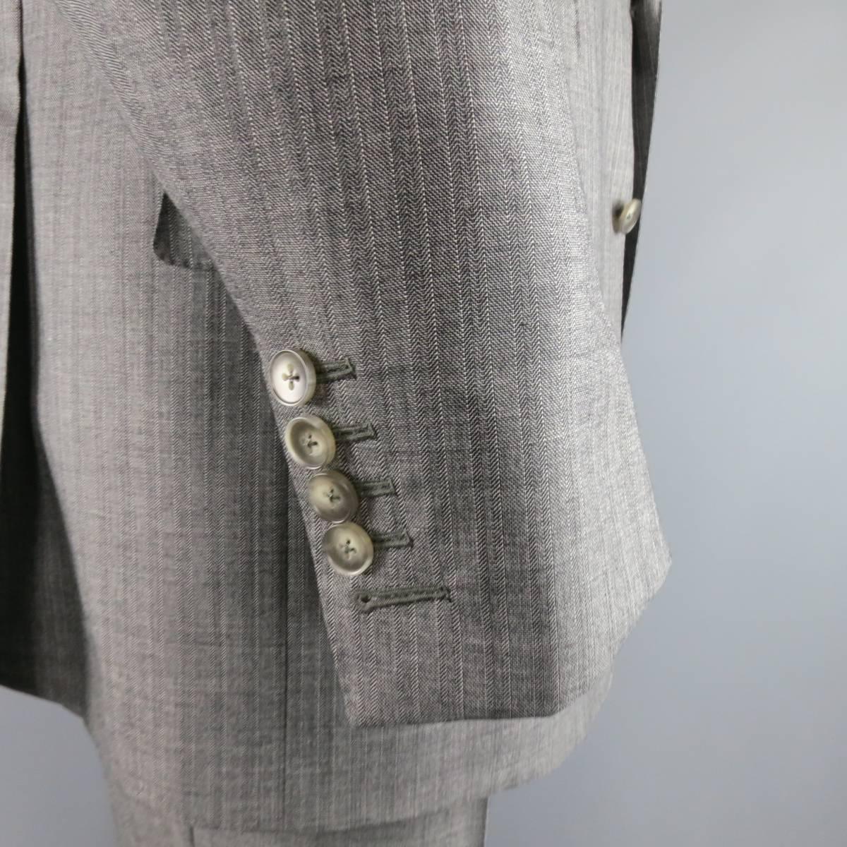 Tom Ford Men's Grey Herringbone Wool 2 Button Suit   2